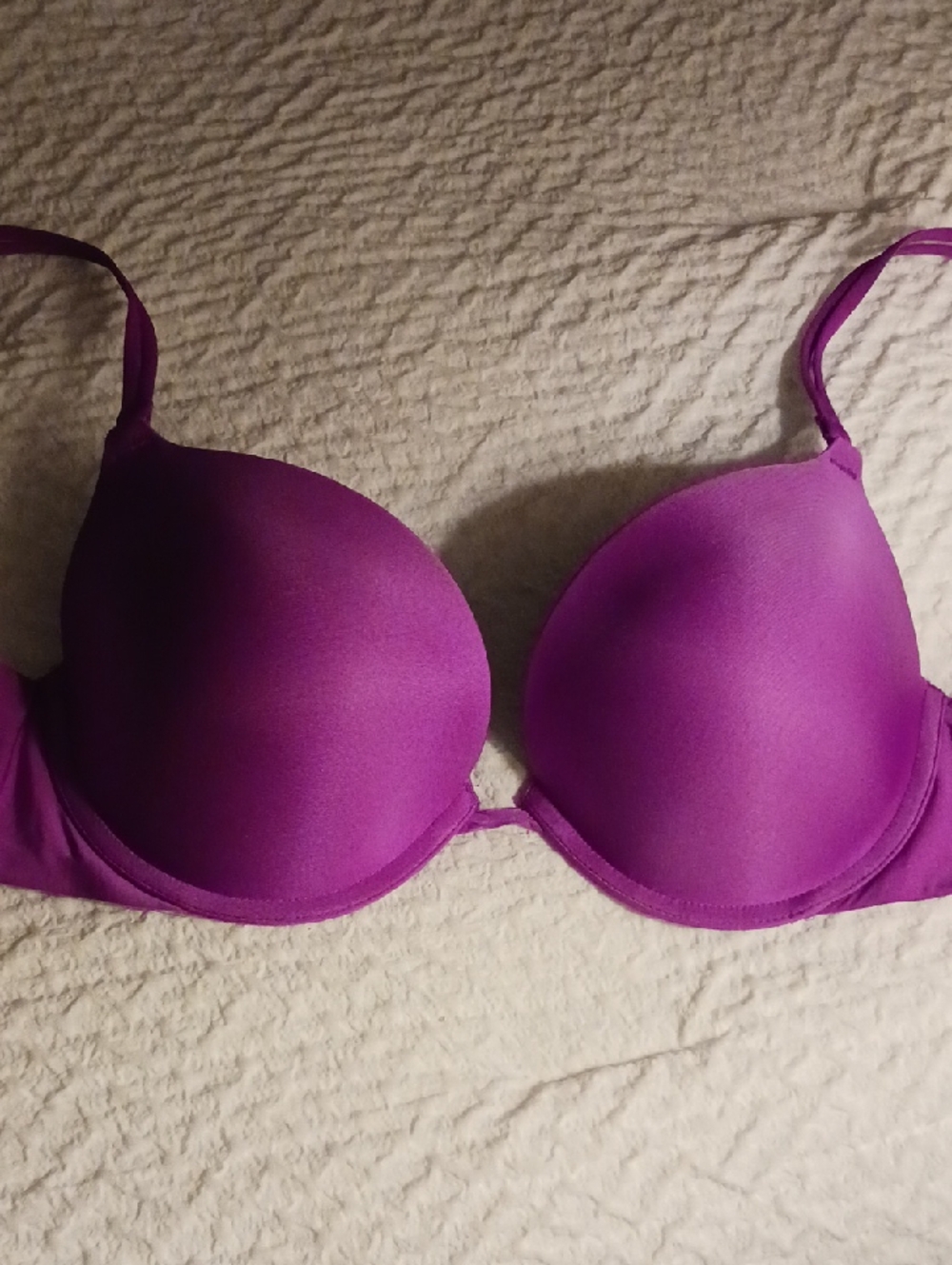 VICTORIAS SECRET Purple Push-Up T-Shirt Bra - Women's Intimates